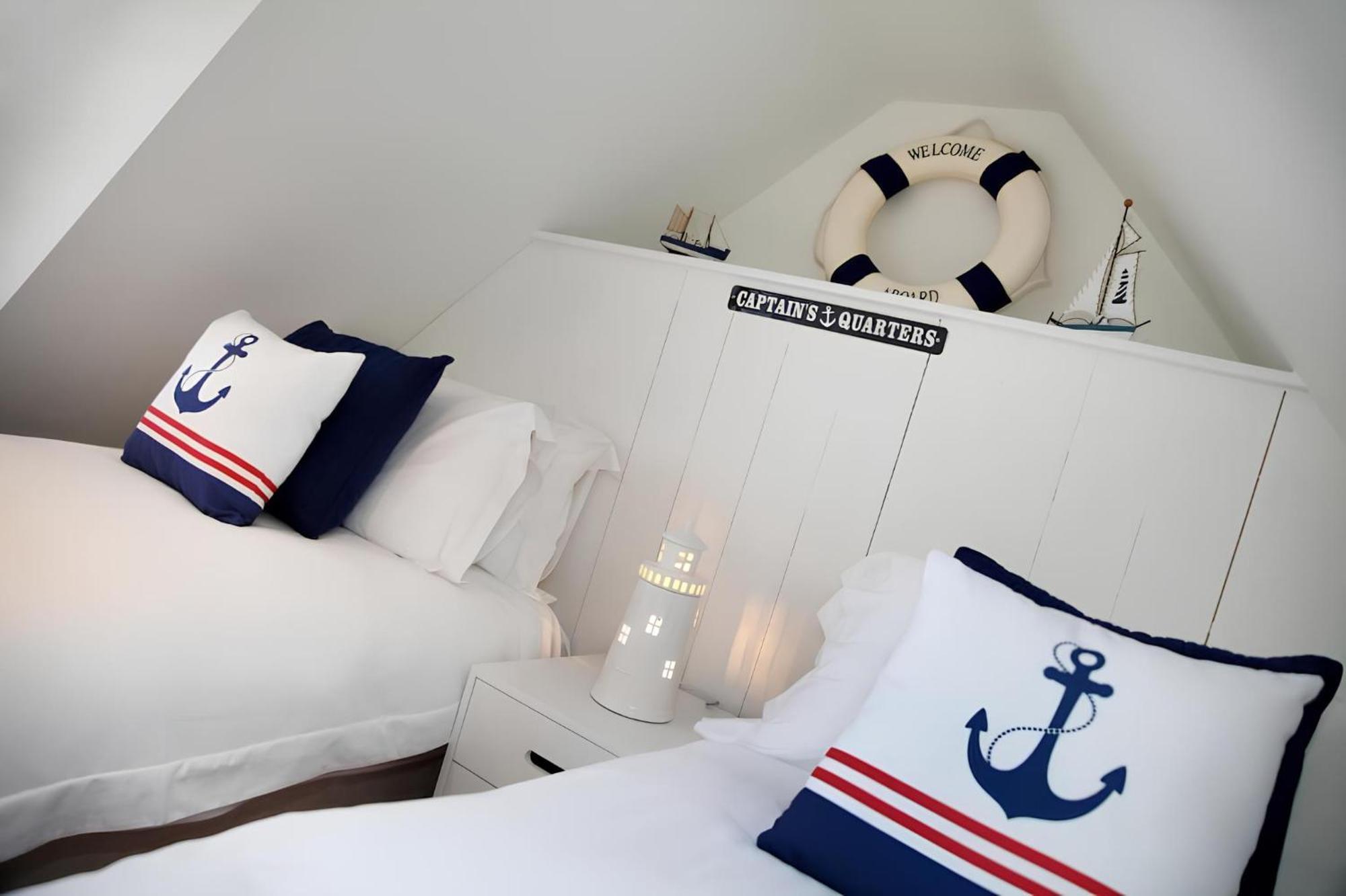 Tucked Away, Beach Access Sleeps 4 Мумблес Экстерьер фото